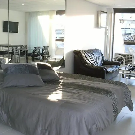 Studio Chrome - Heliopolis D 80 - Luxe -By Agn - 2 Personnes *