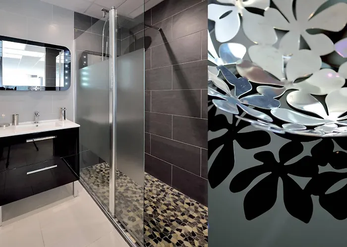 Studio Chrome - Heliopolis D 80 - Luxe -By Agn - 2 Personnes דירה *