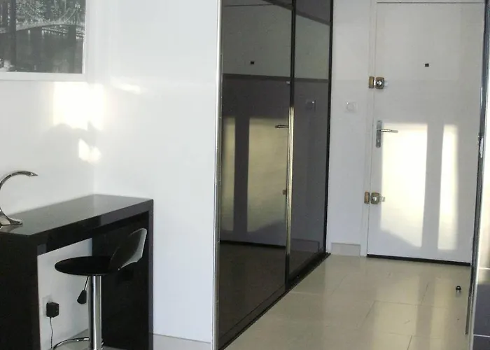 Studio Chrome - Heliopolis D 80 - Luxe -By Agn - 2 Personnes דירה